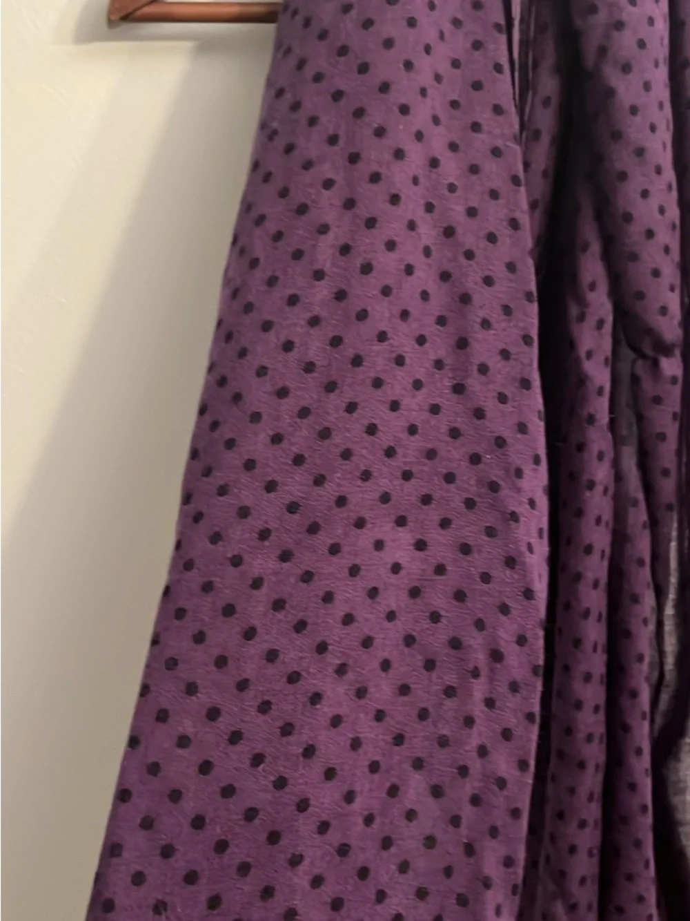 Elegant Purple Polka Dot Scarf